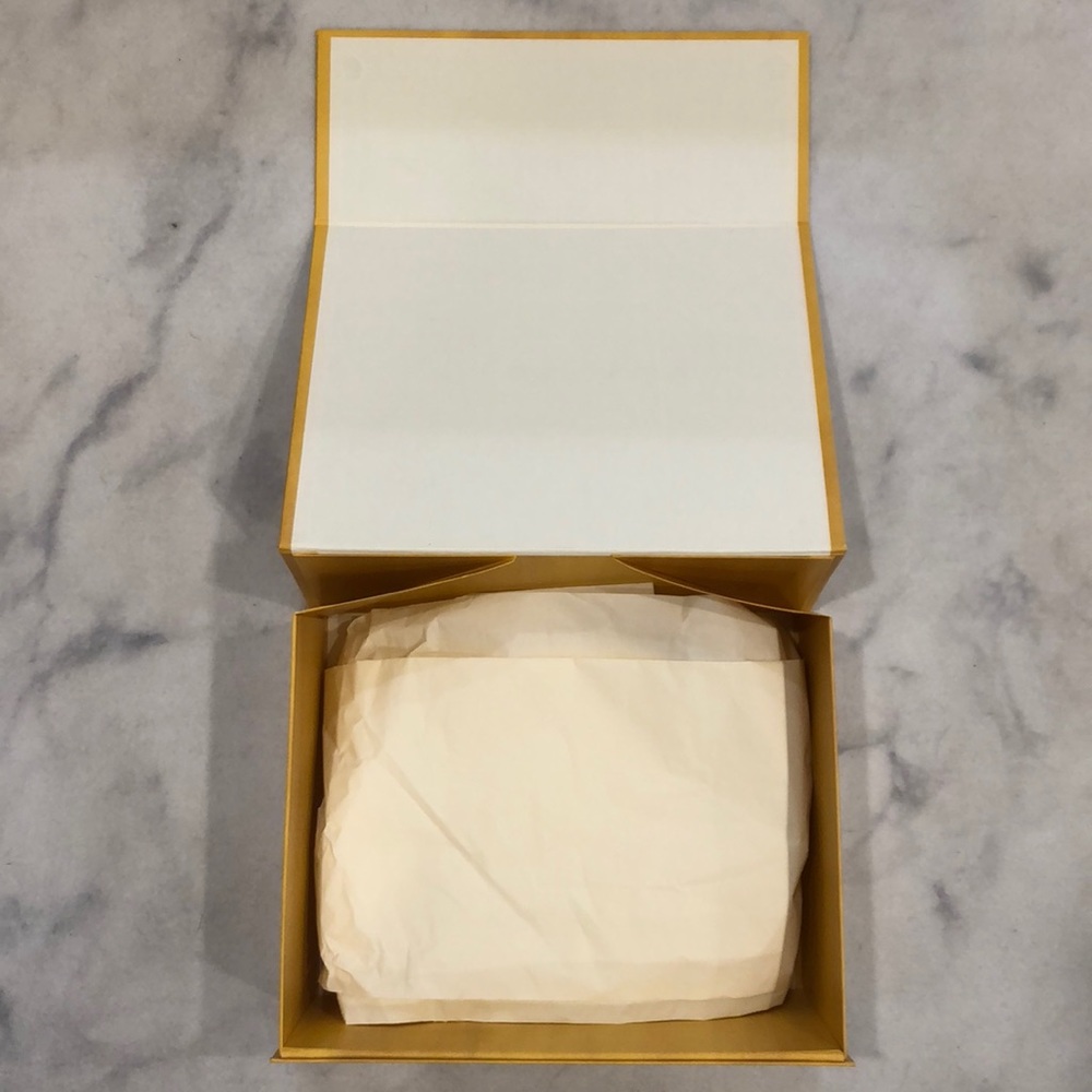 BRAND NEW, PERFECT Authentic Fendi Box Gift Set - Picture 4 of 8